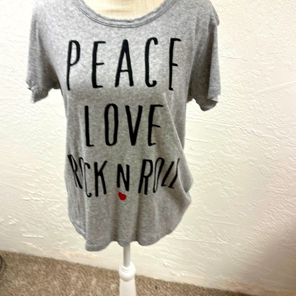 Soft comfy t shirt the kind you can sleep in! Peace Love Rock n Roll